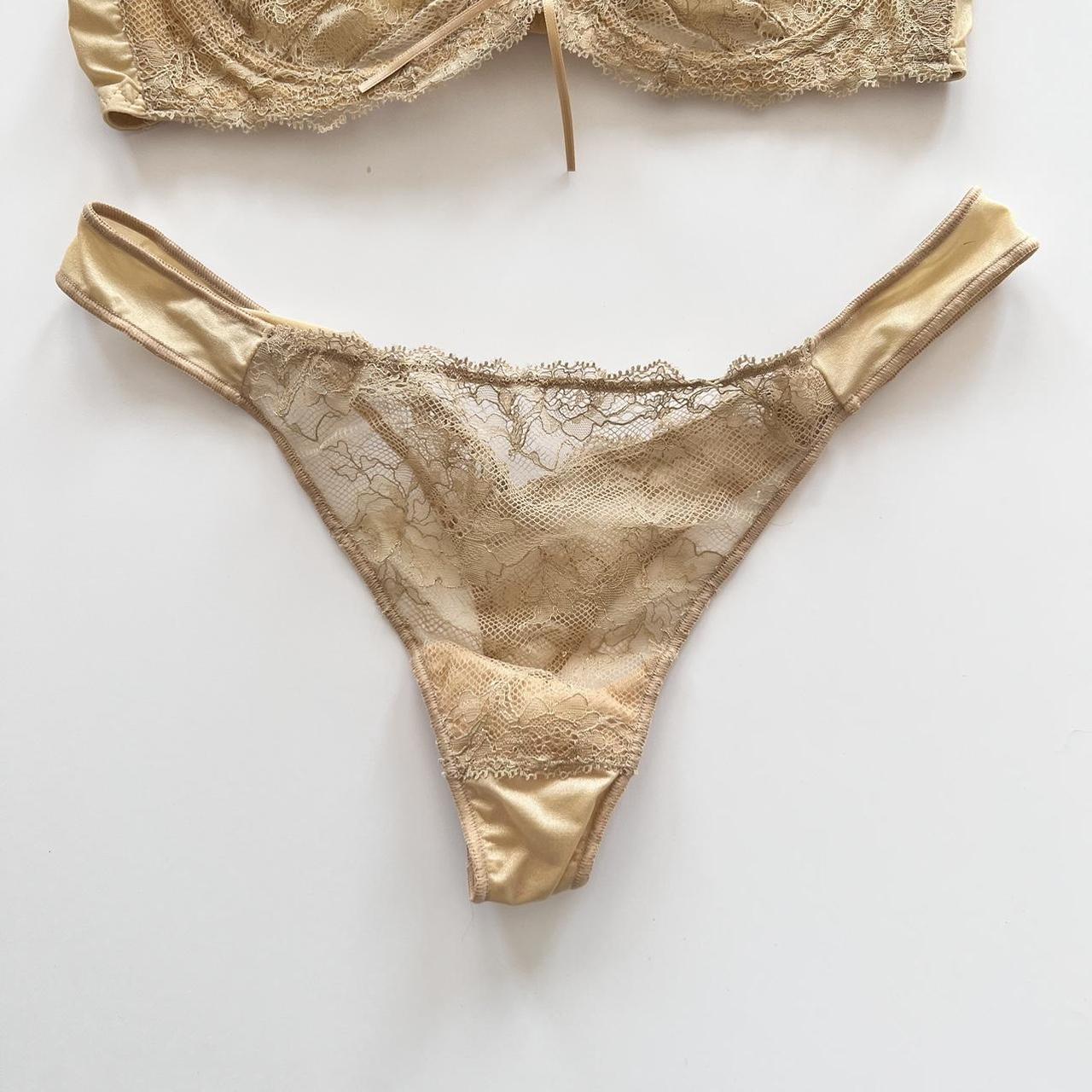 italian brand bra & panty set 🎀worldwide shipping... Depop