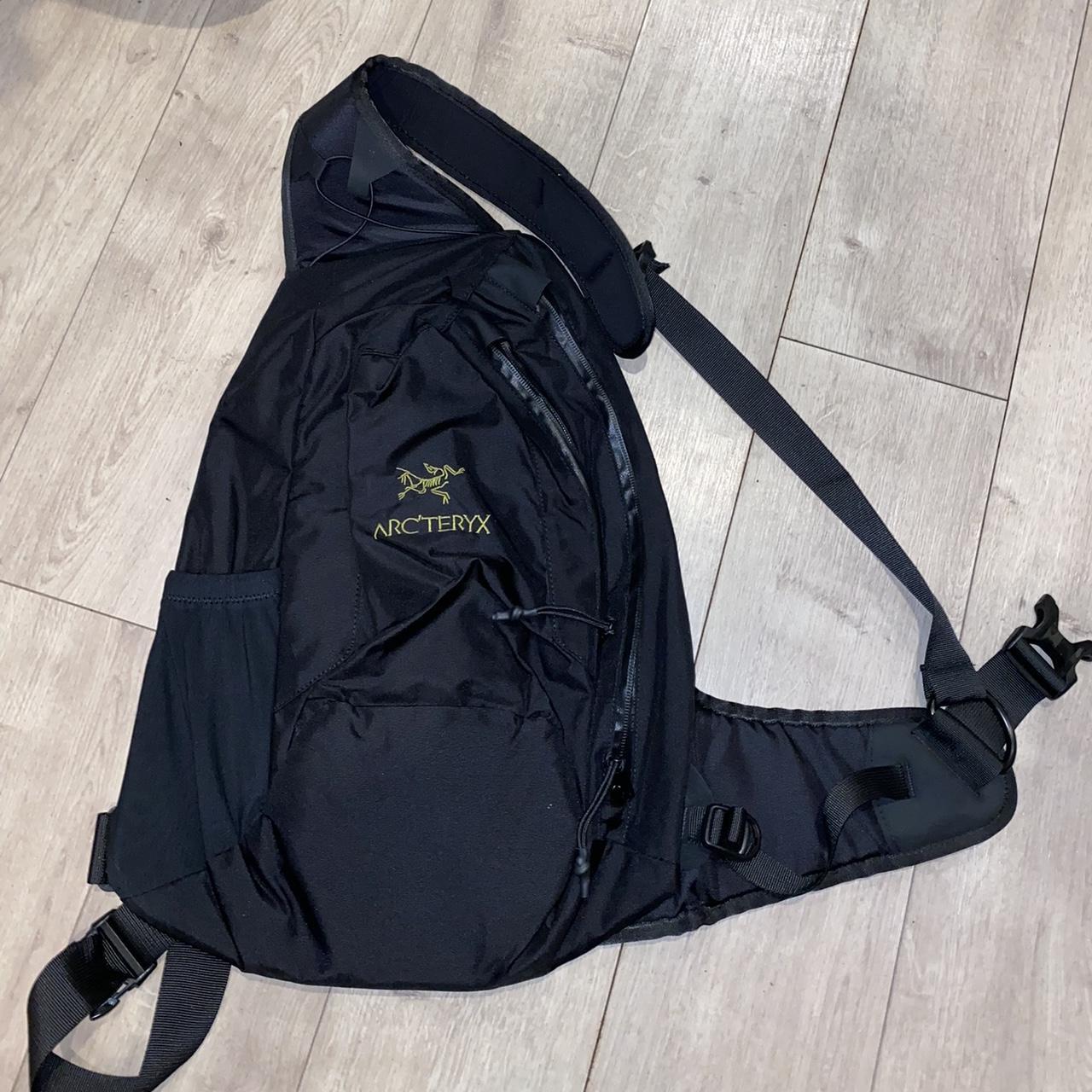 2014 arc'teryx QUIVER sling bag black