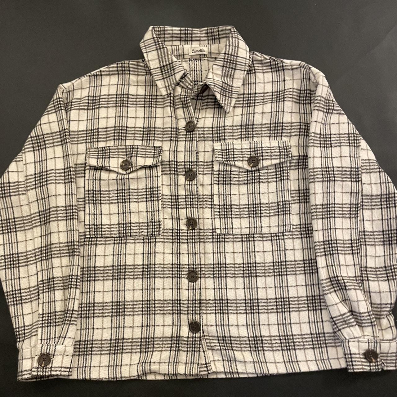 Beige flannel - Depop