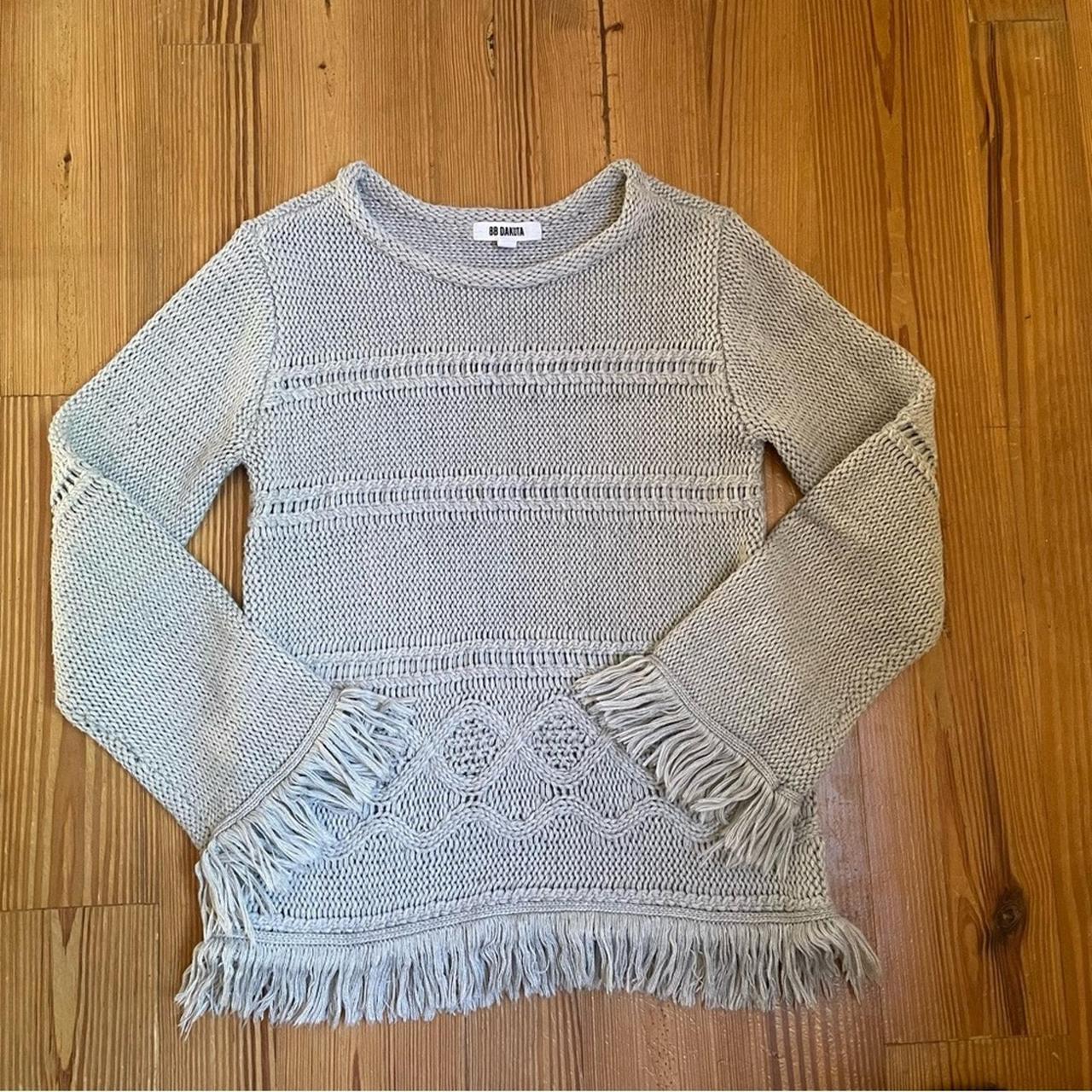 BB Dakota gray fringe chunky knit crew sweater SIZE. Depop