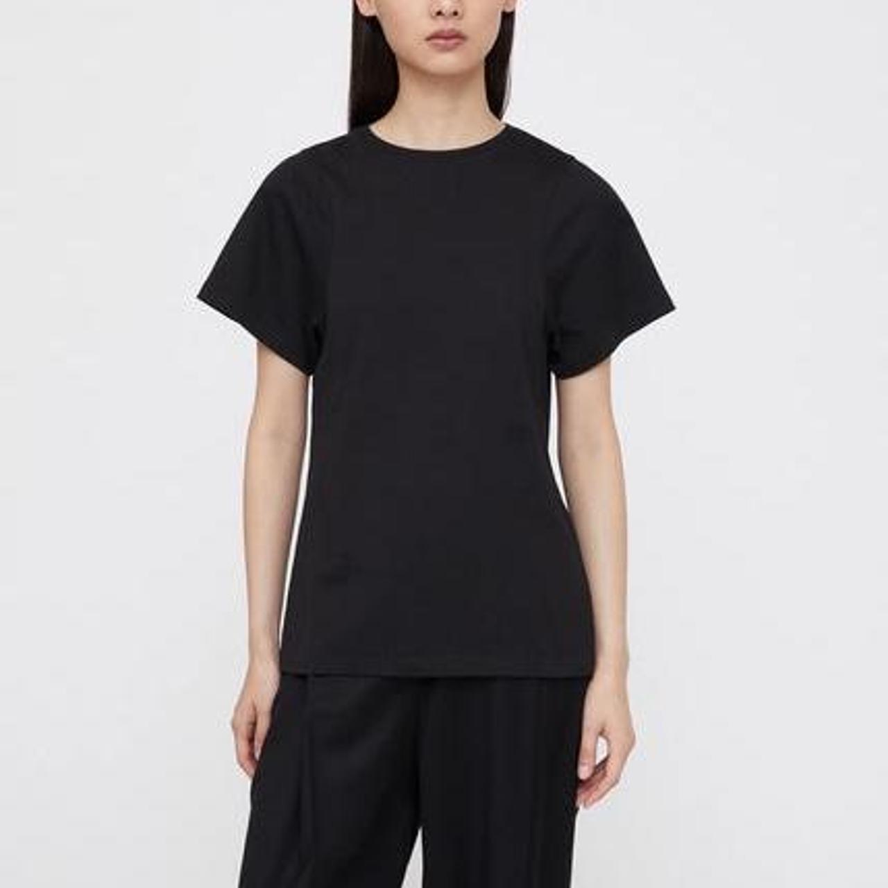 Toteme Curved seam tee black NWT Signature TOTEME... - Depop