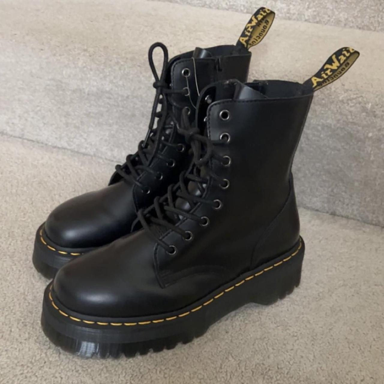 dr martens katrina