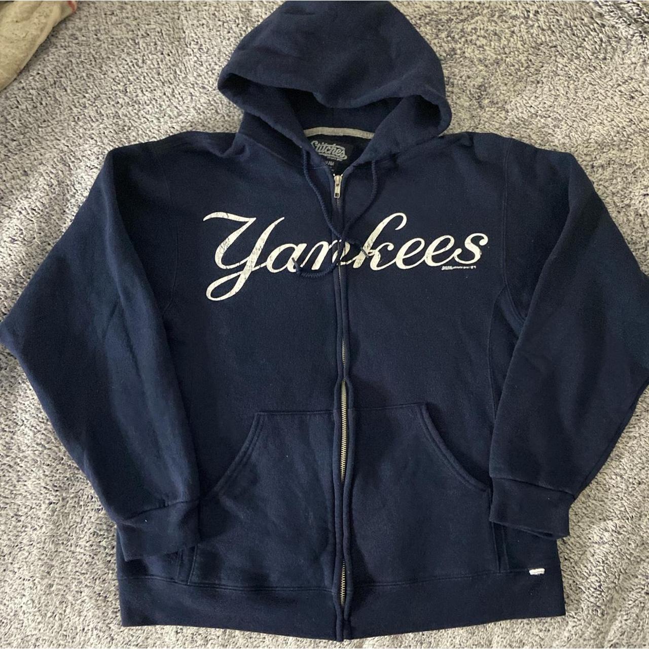 Vintage Stitches Yankees Zipup Hoodie • Size... Depop