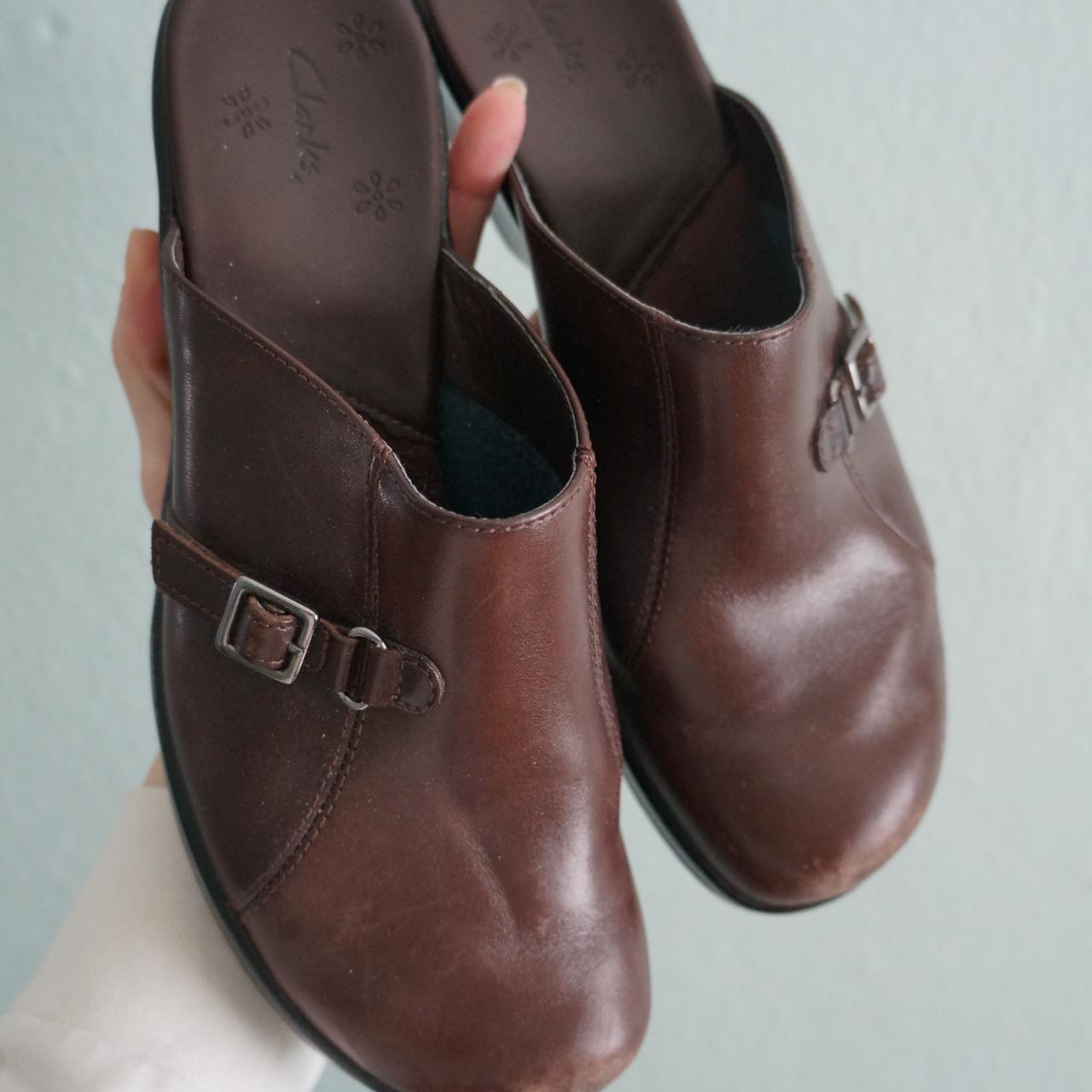 clarks ladies clogs