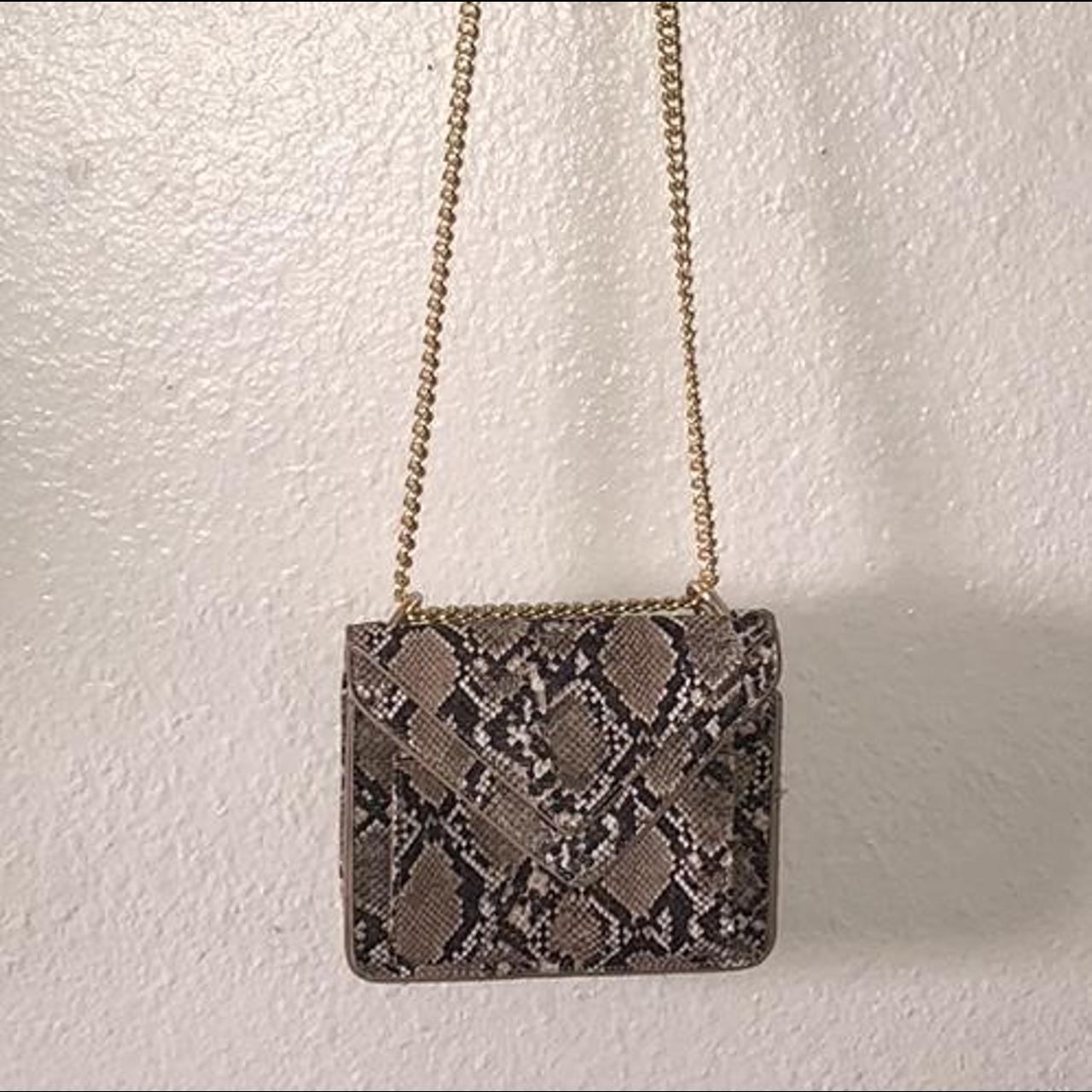 Vintage dark brown snakeskin crossbody bag. | Snakeskin crossbody bag, Crossbody  bag, Pink crossbody bag