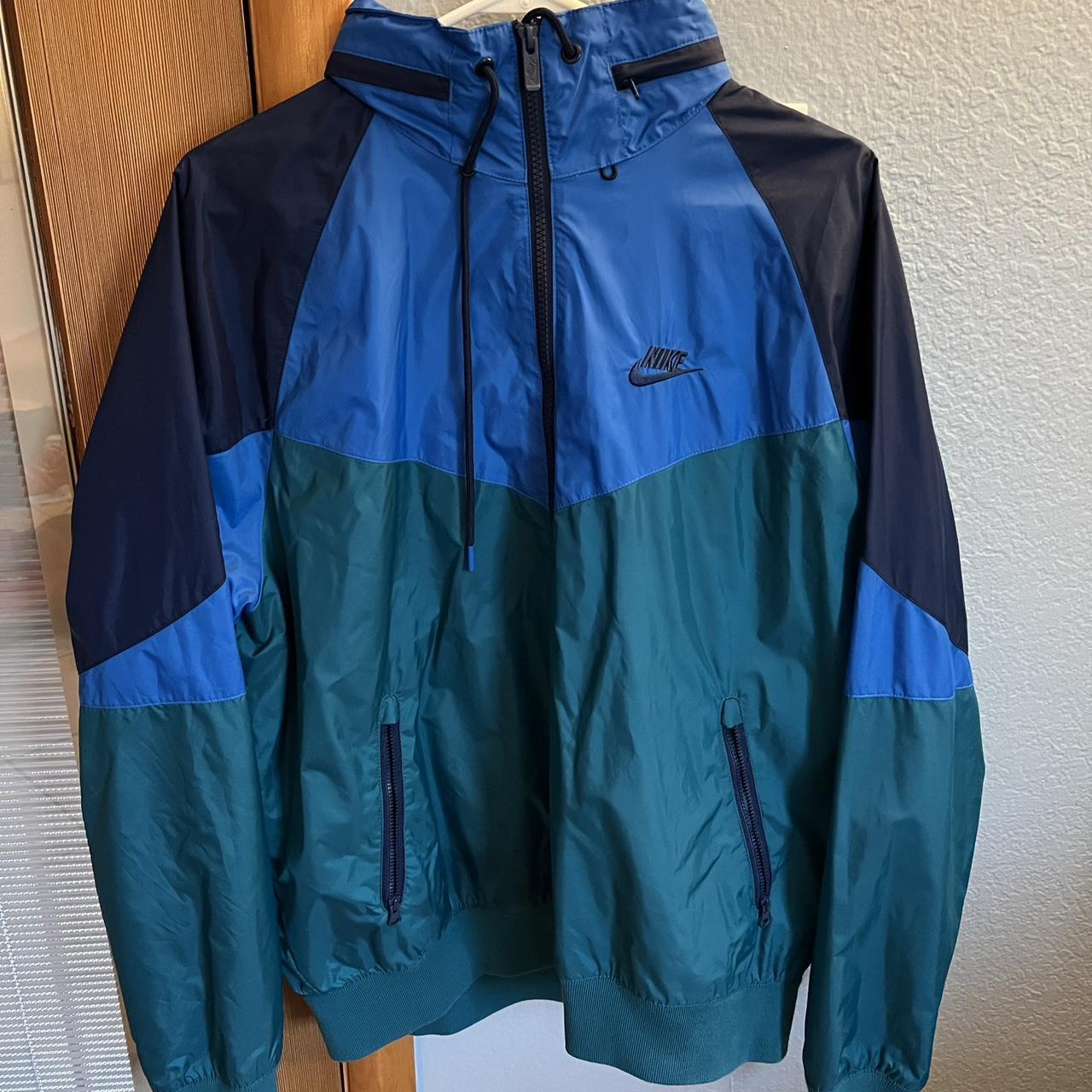 Nike Men's Jacket | Depop