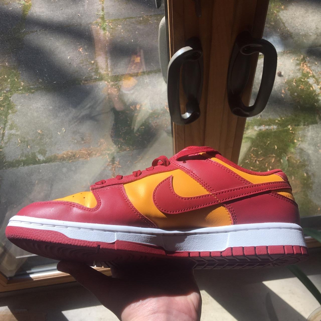 henry chadwicks nike red