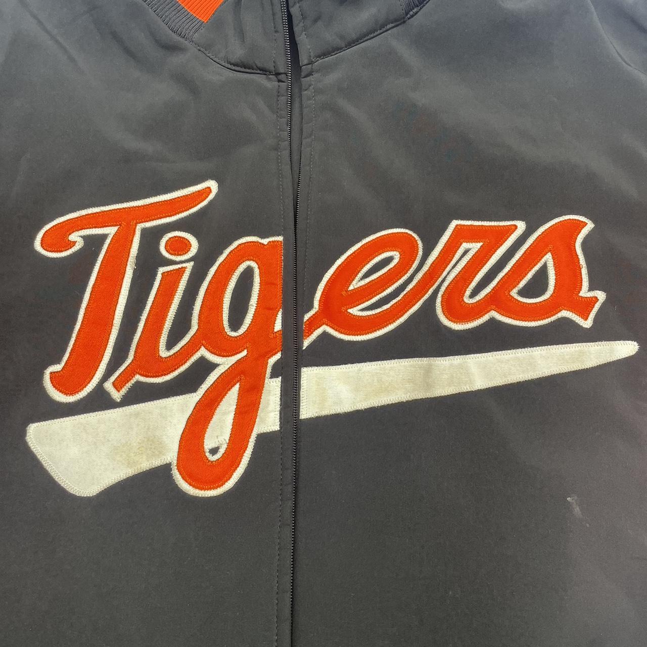 Vintage Majestic Detroit Tigers tee #35 condition : - Depop