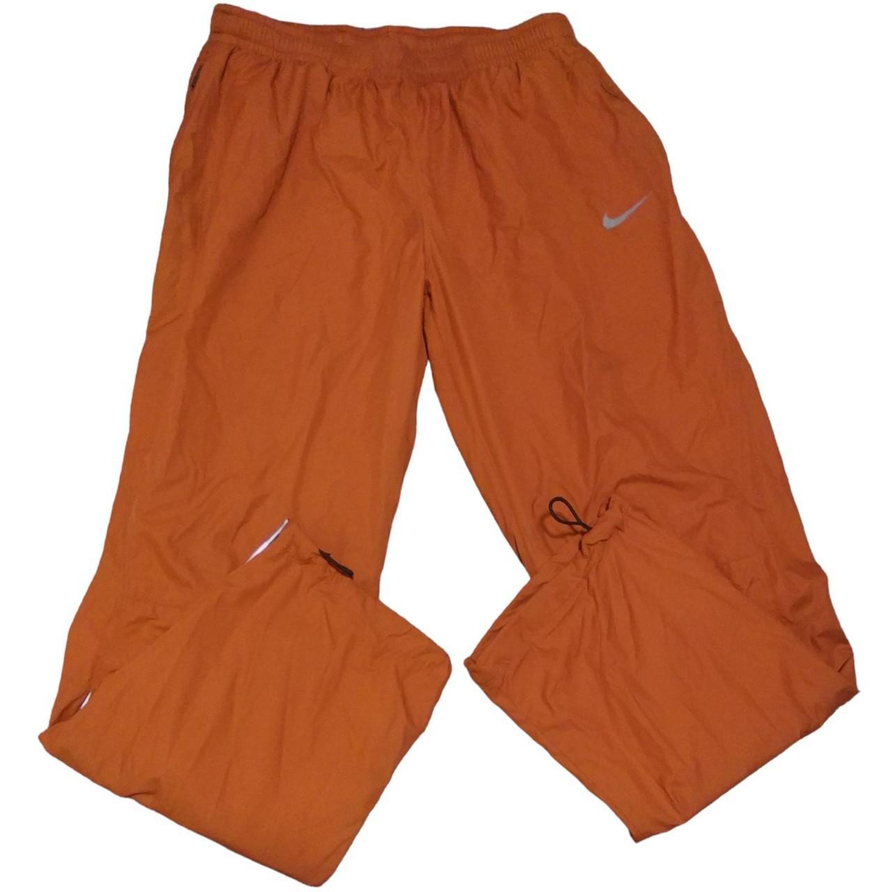 Nike jogger pants sales with zipper