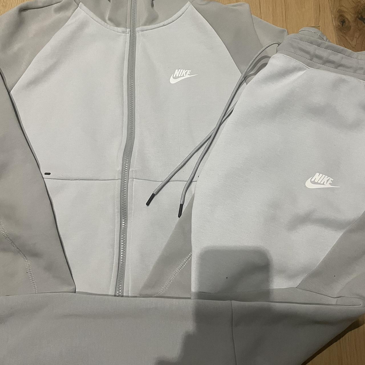 PLATINUM OLD SEASON TECH FLEECE ⬇️ DM BEFORE... - Depop