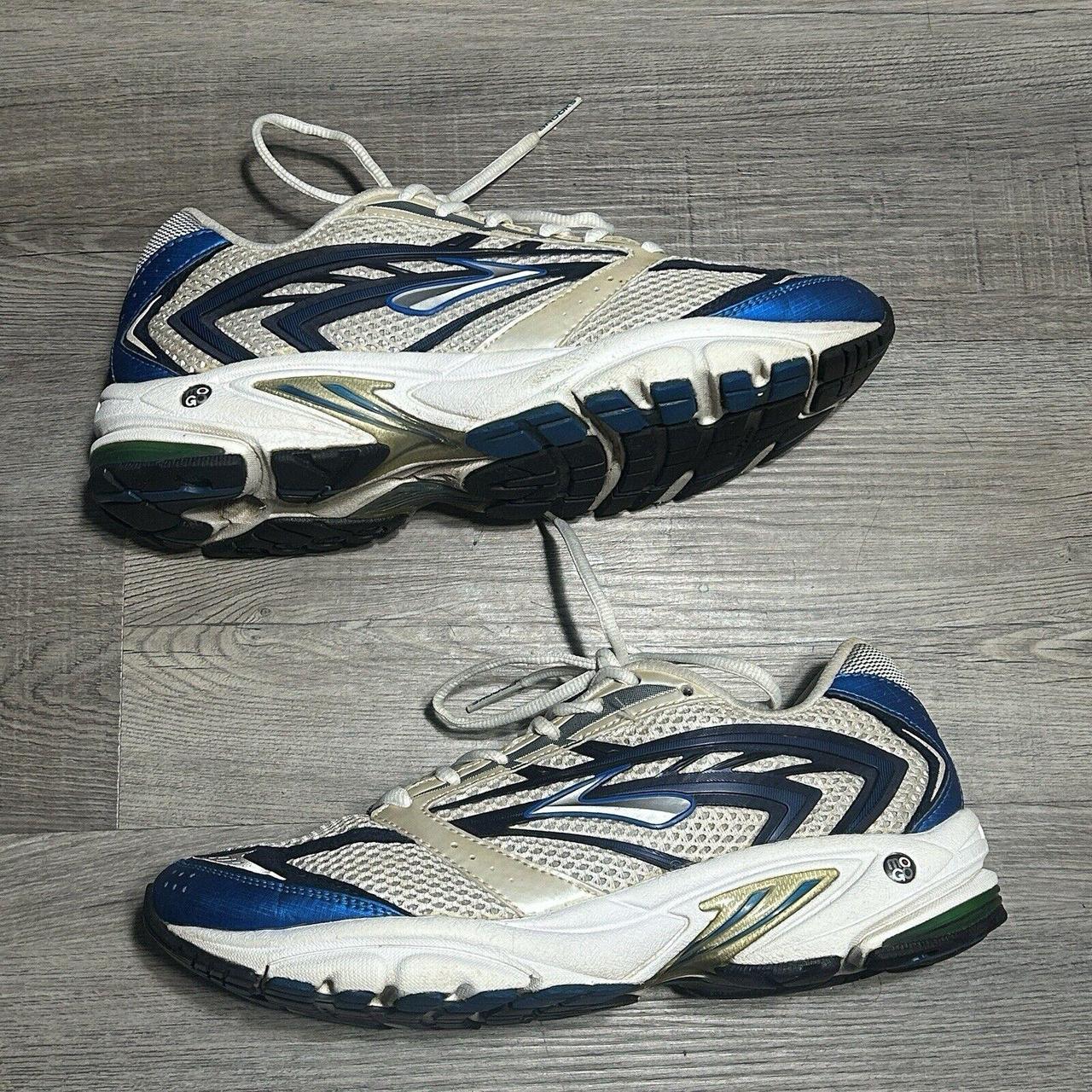 Size 8.5W Brooks Glycerin 5 White Blue White Running. Depop