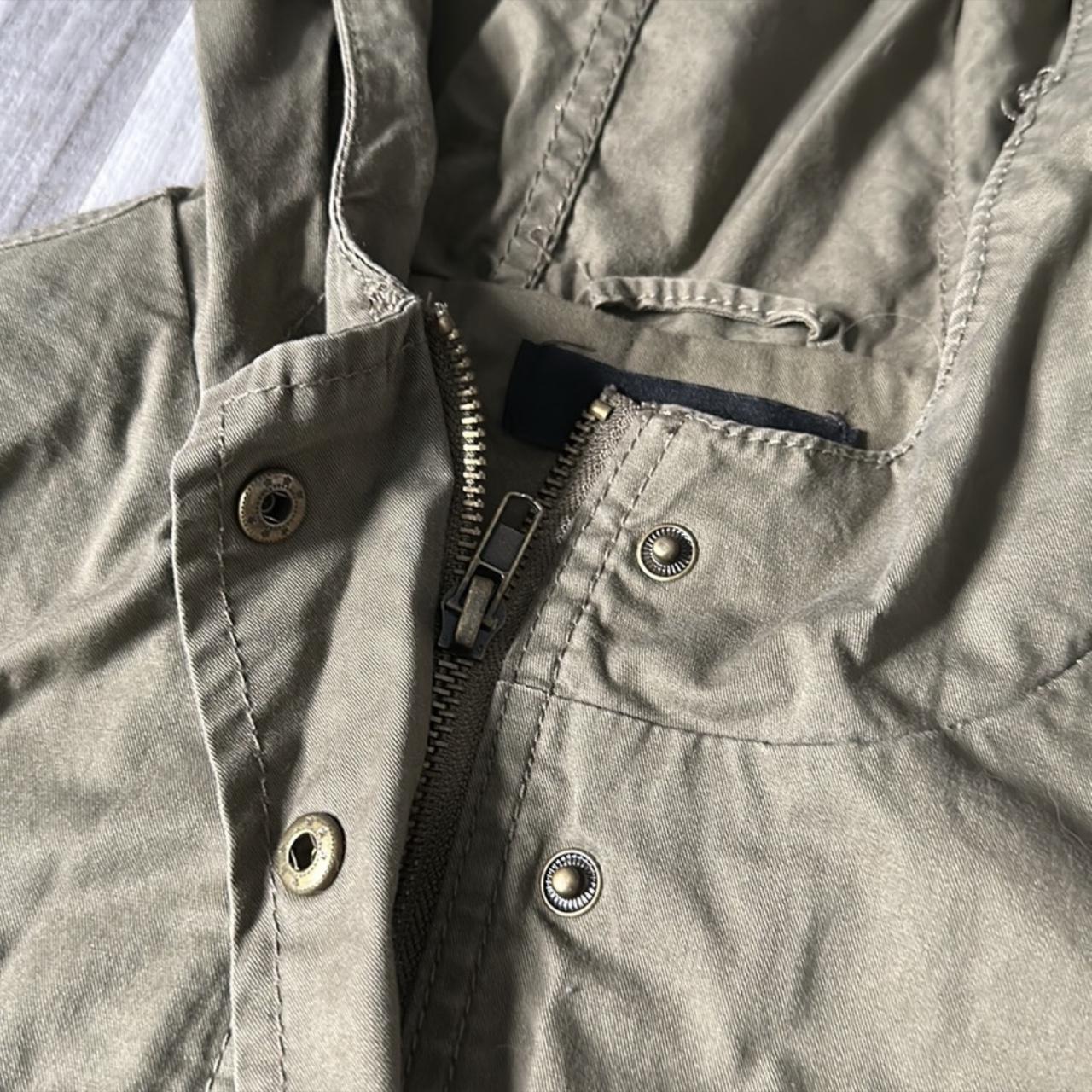 Forever 21 Women's Green and Khaki Jacket | Depop