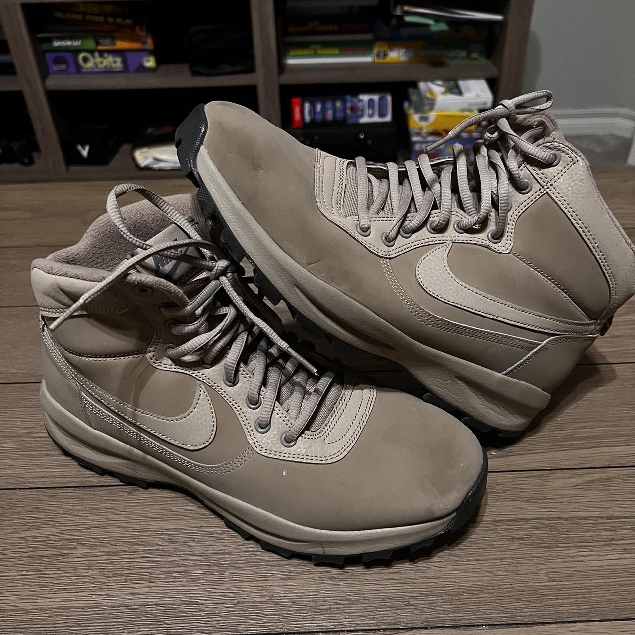 Nike manoadome boots best sale