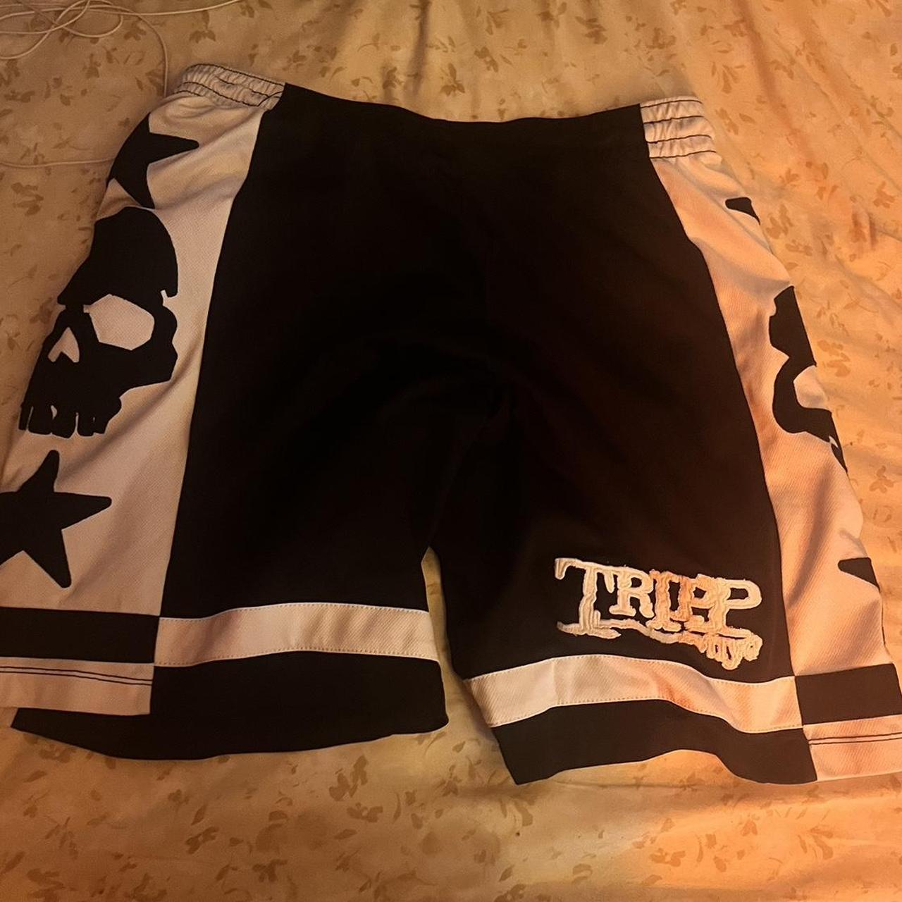 HAPPY99 H.P.F.C. 3⁄4 SWEATSHORTS