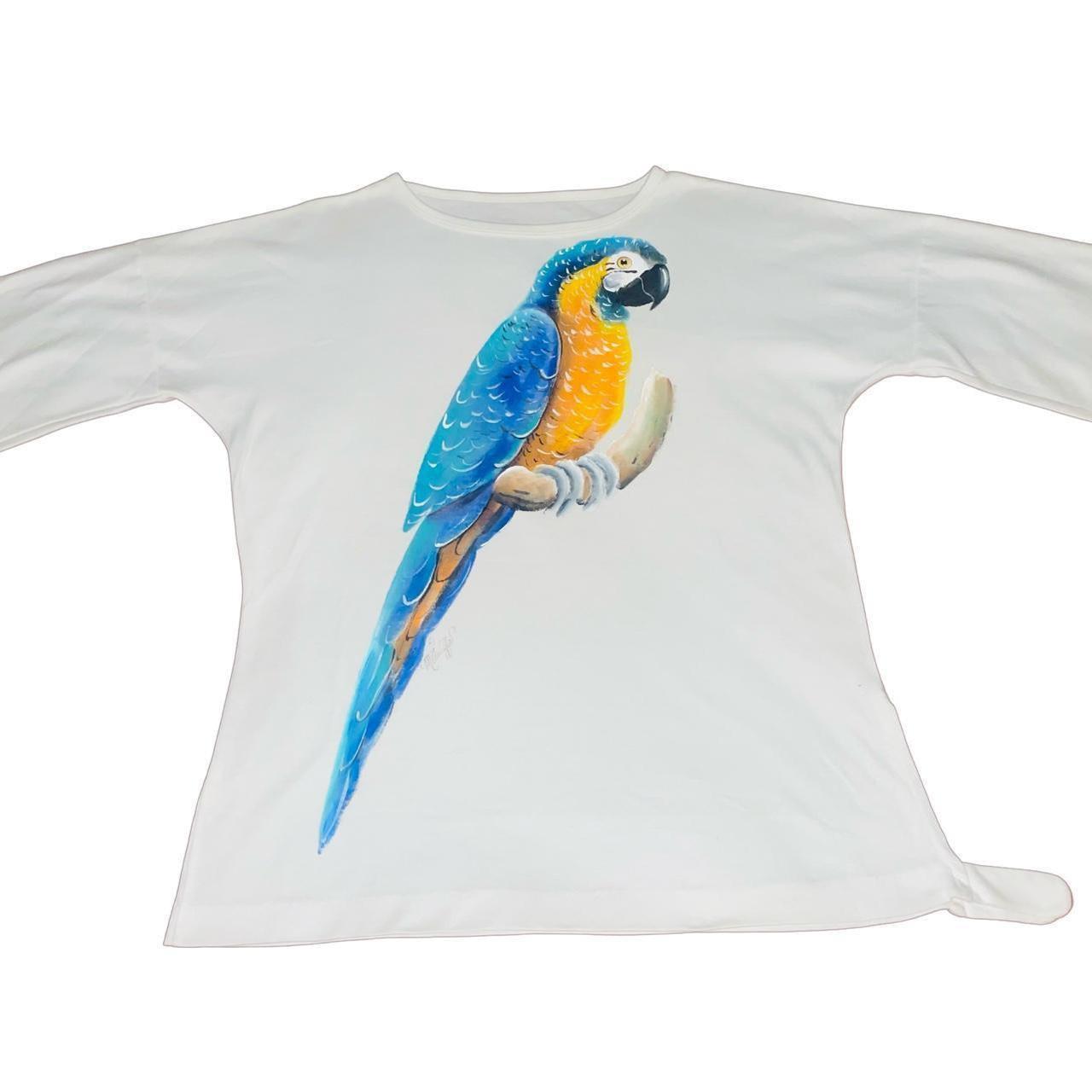 Vintage 90s Parrot Bird Big Print T shirt Fits Like Depop