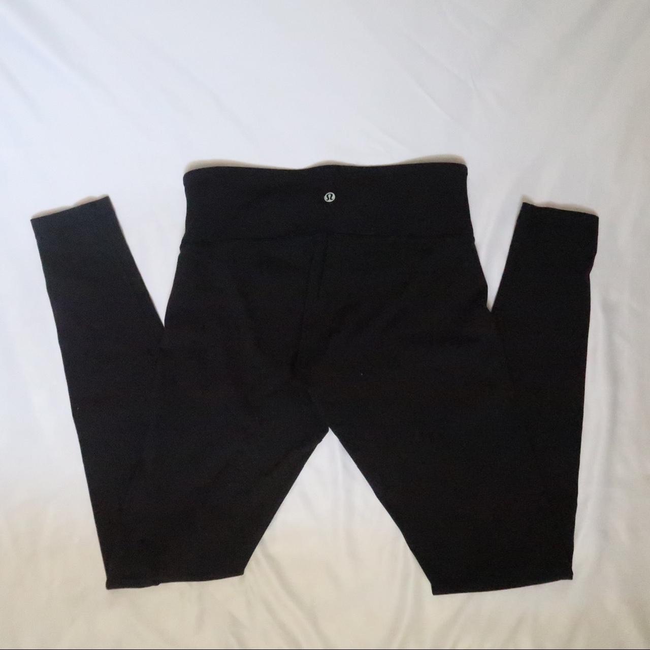black lululemon leggings size 6 pre owned in - Depop