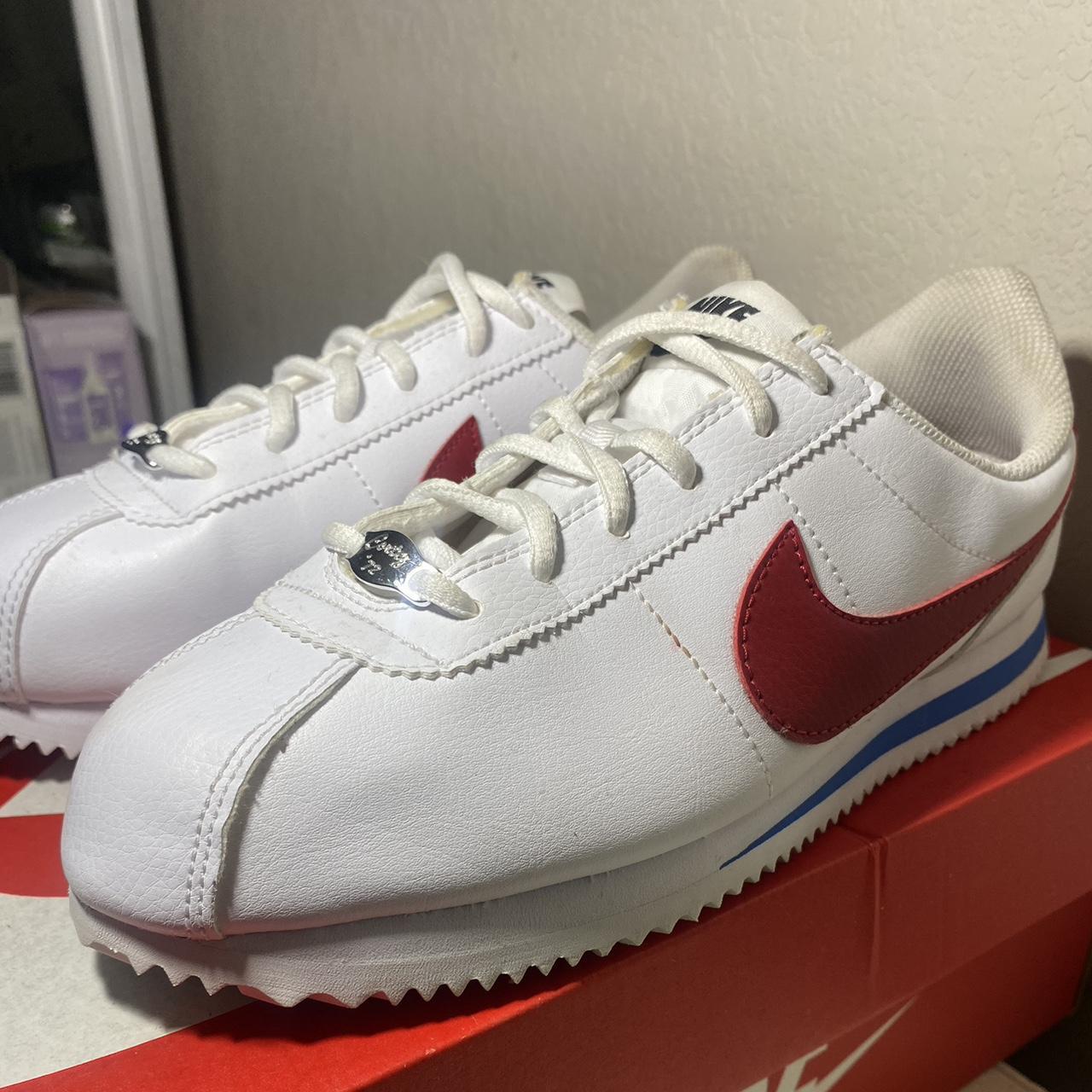 Women's White and Red Trainers | Depop