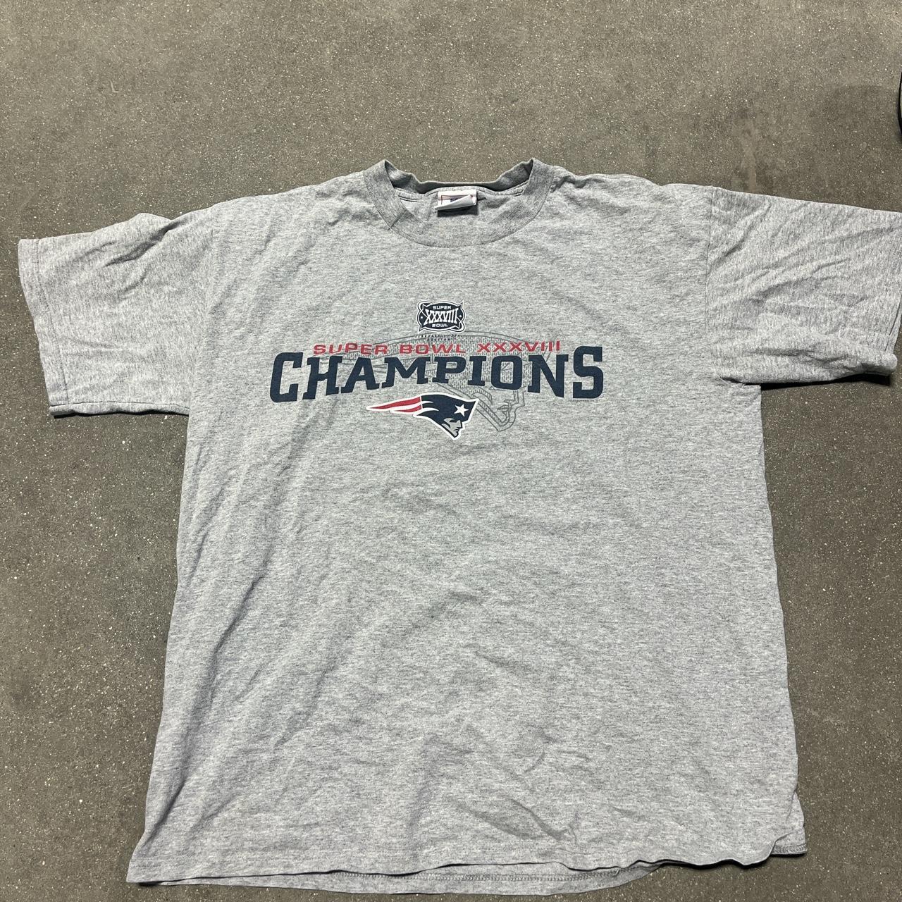 2004 Vintage Patriots Tee - Depop