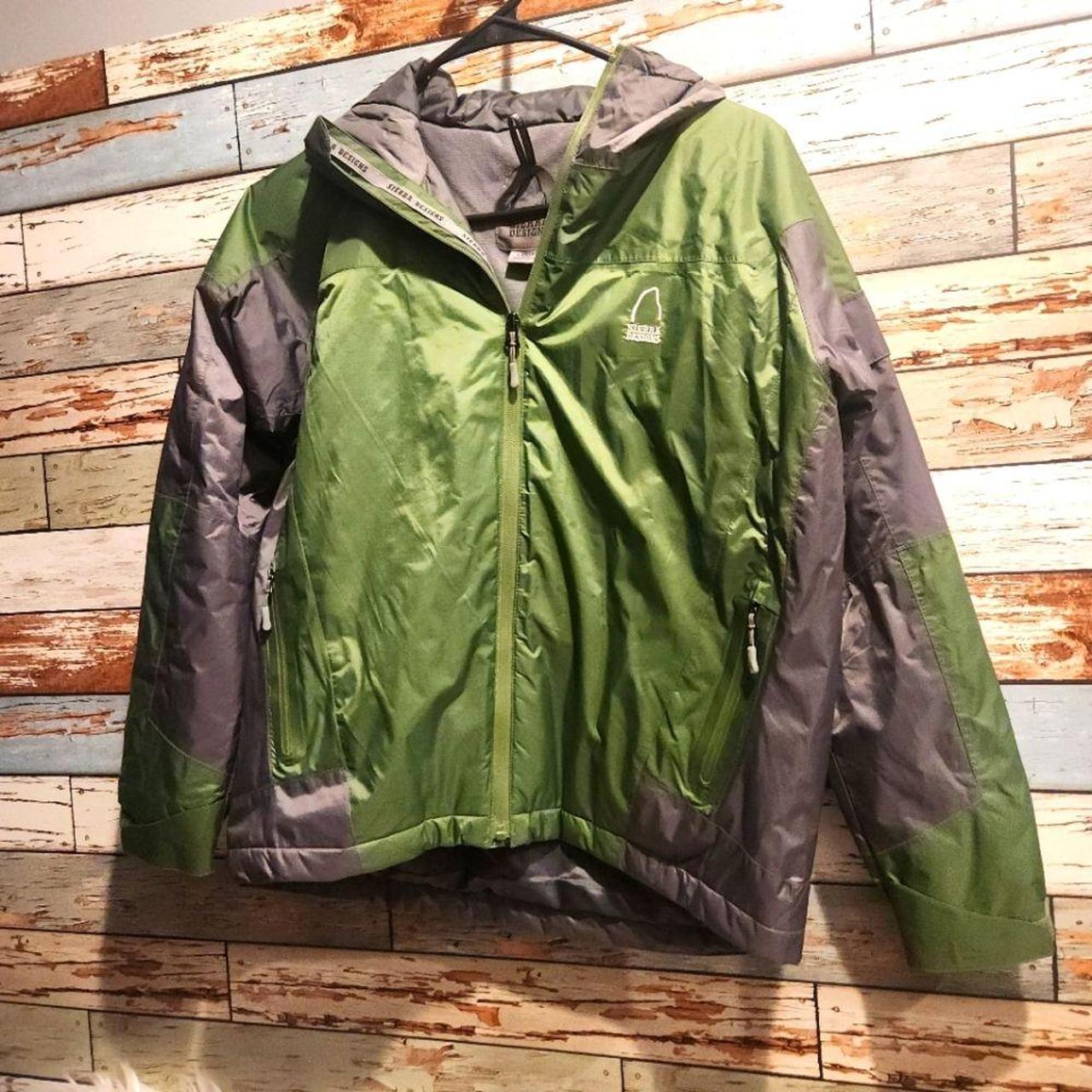item listed by anneekameron
