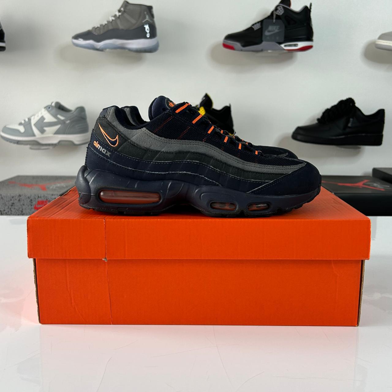 Air max shops 95 navy orange