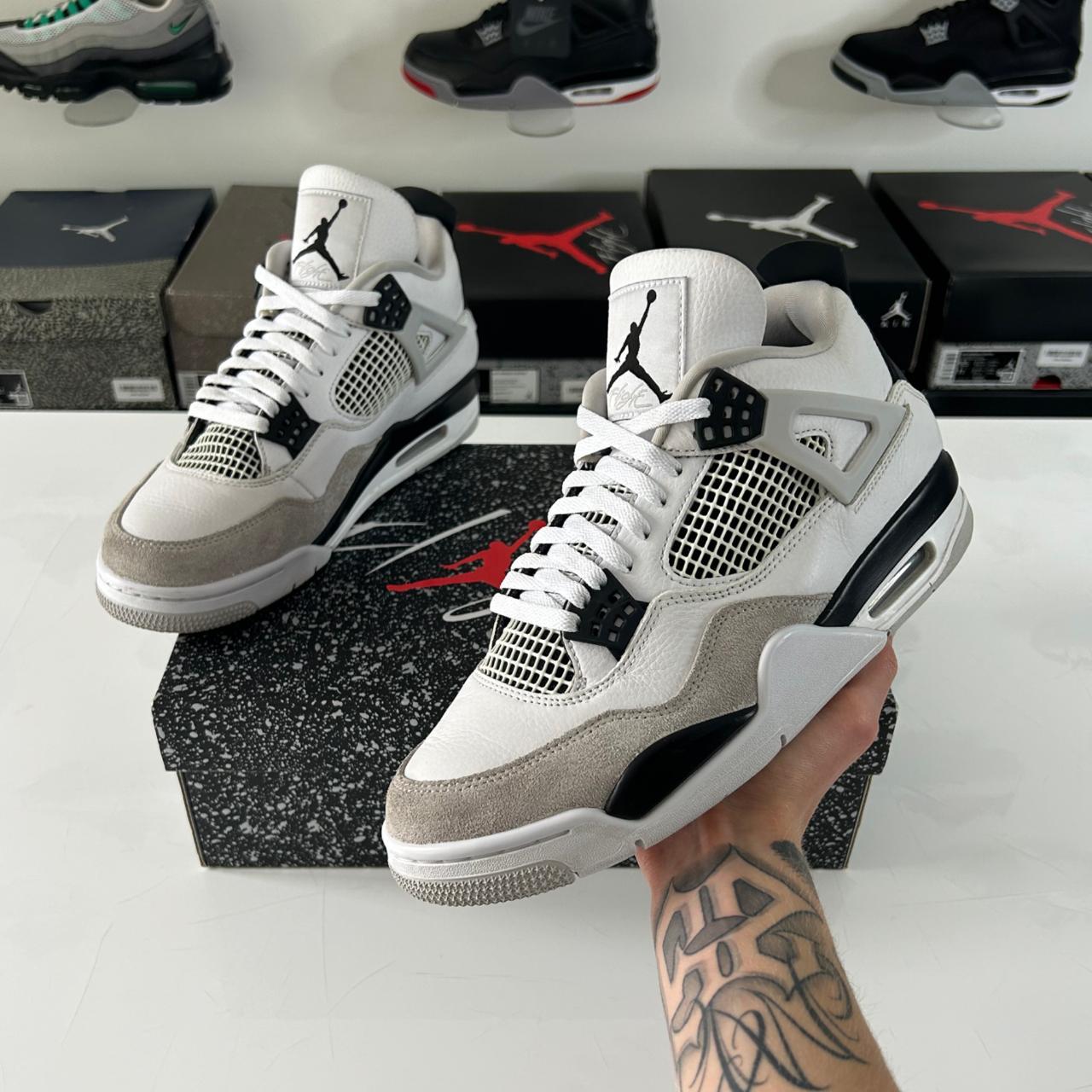 item listed by 717bros