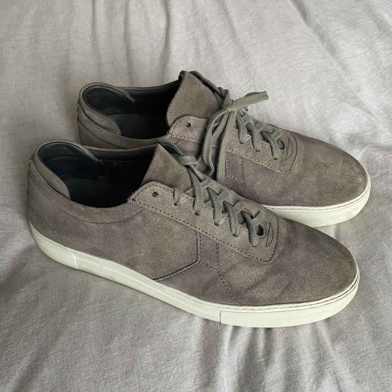 Axel arigato best sale grey suede