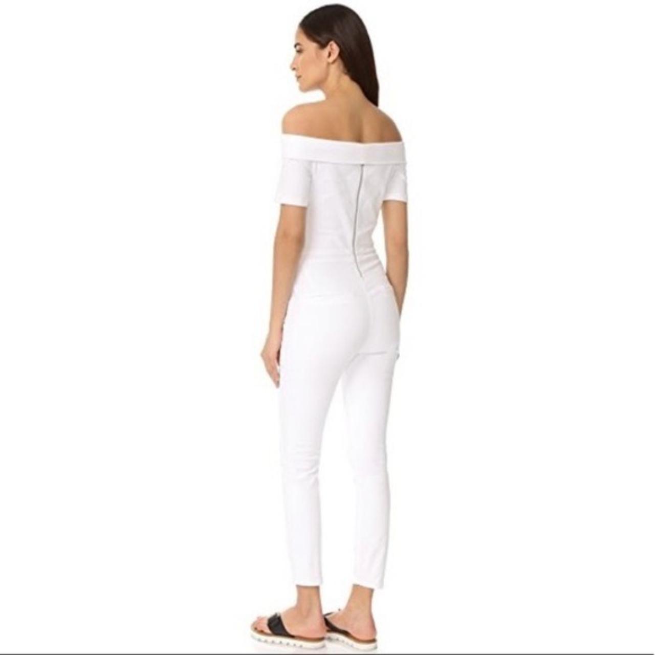 オールインワン・サロペット Evie Off The Shoulder Jumpsuit 3x1 White Off Shoulder Jumpsuit. Size XS A fitted | Depop