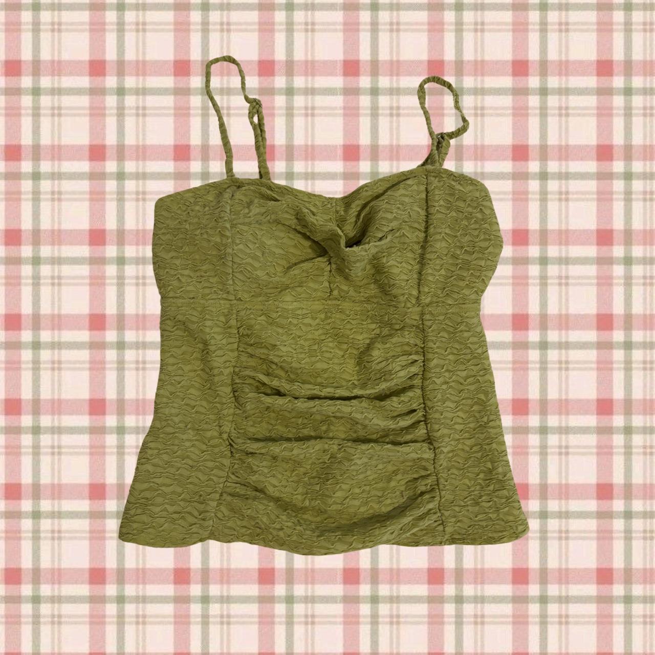 item listed by vvintagevvogue