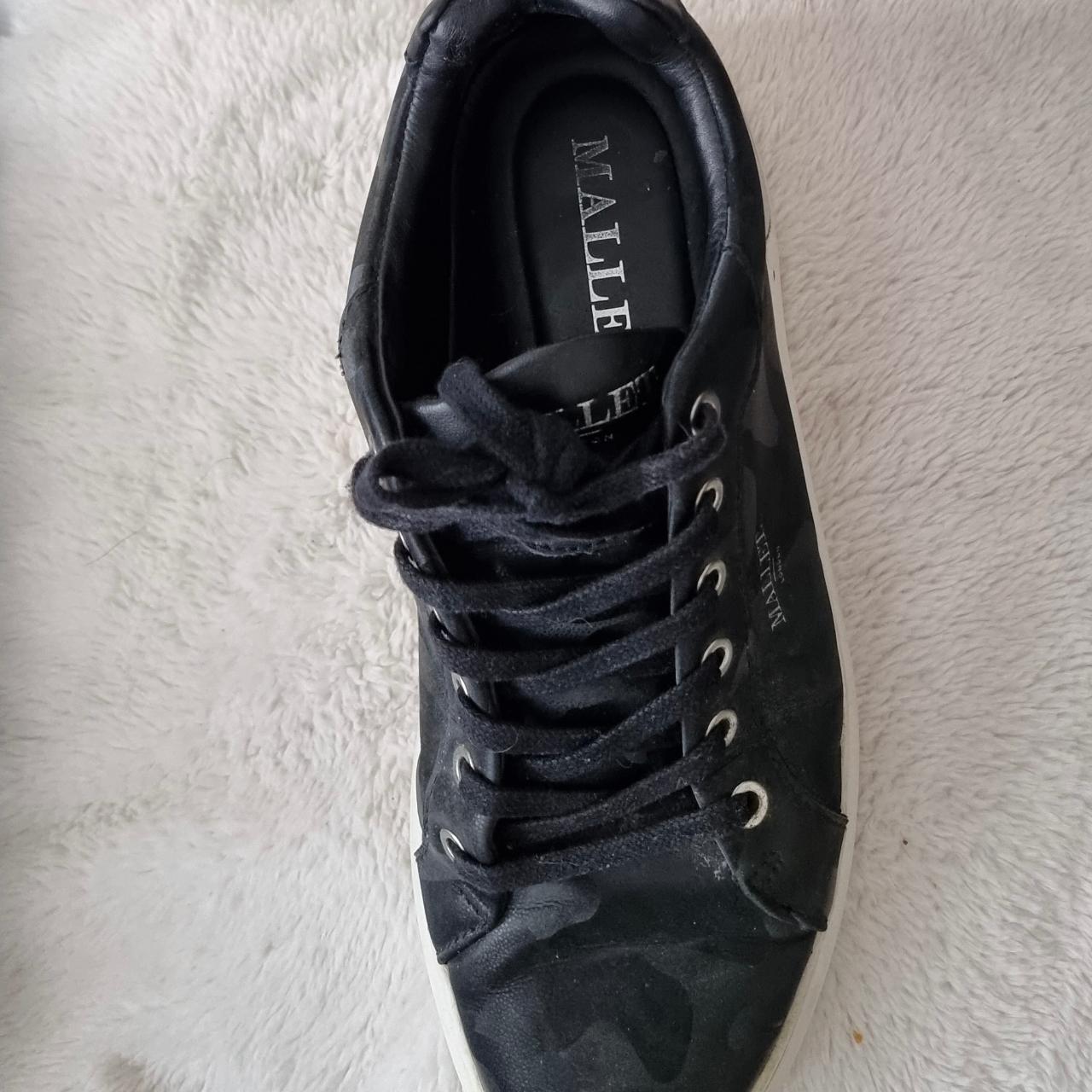 Black leather trainers size 2025 7