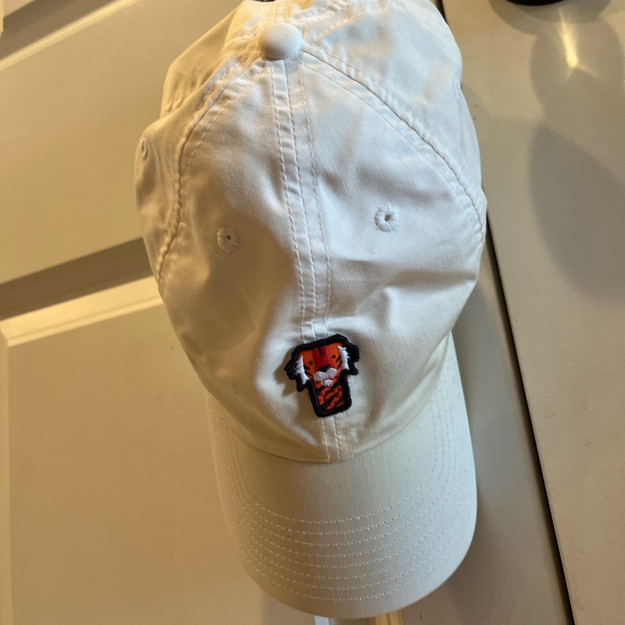 where to buy tiger woods hat