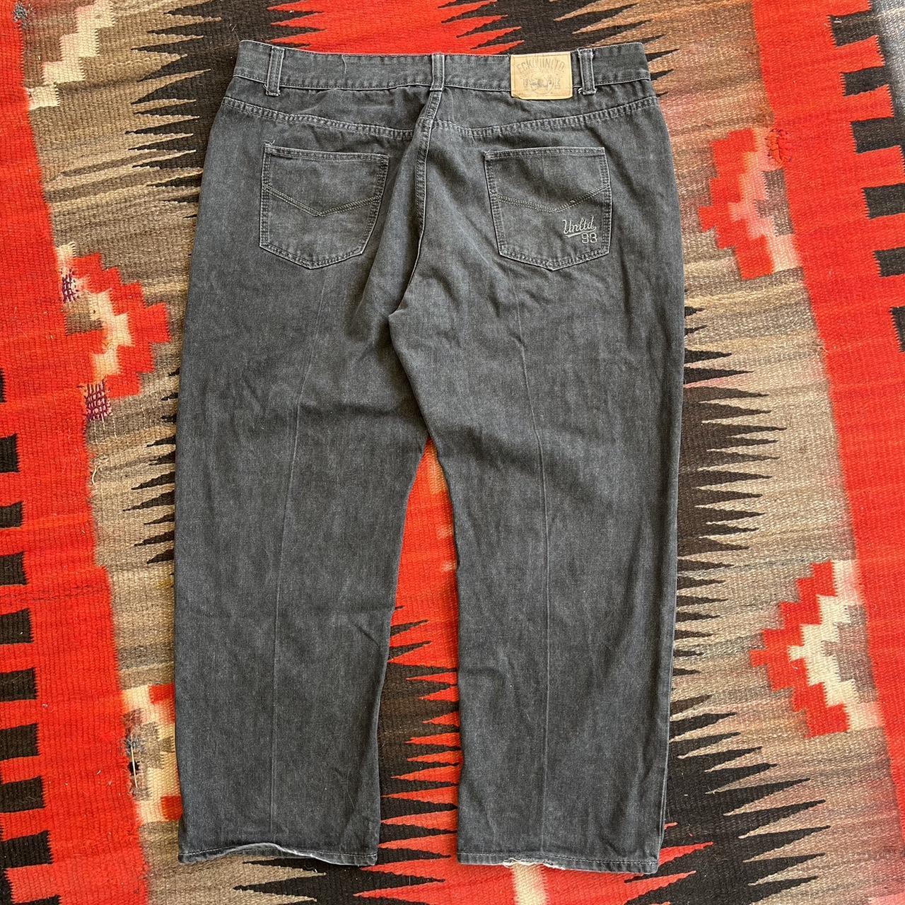 item listed by charlie2019