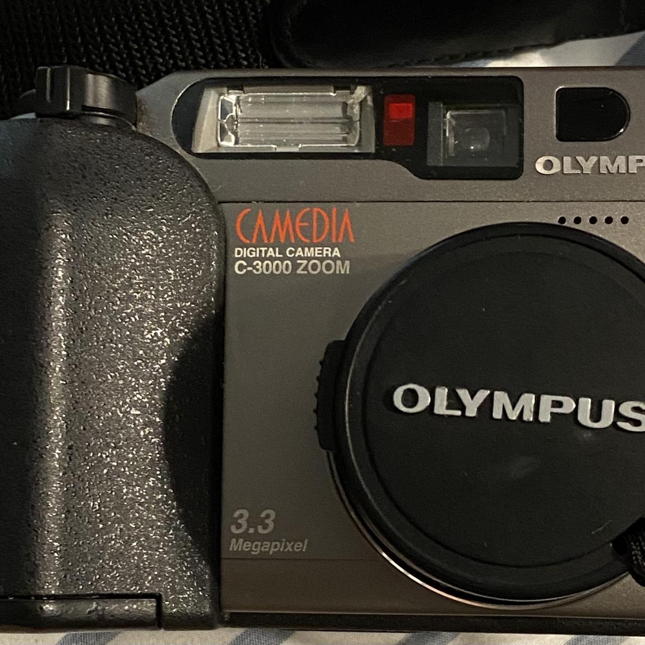 OLYMPUS CAMEDIA C3000 ZOOM 3.3 MEGAPIXEL 3x OPTICAL... Depop