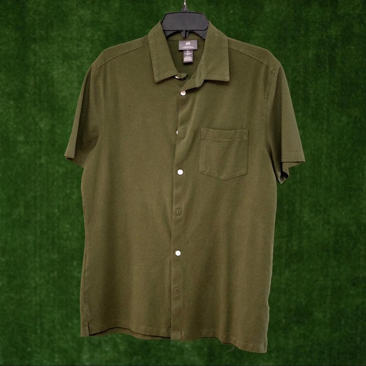 H&M army green men’s button collar shirt! Size Large Depop
