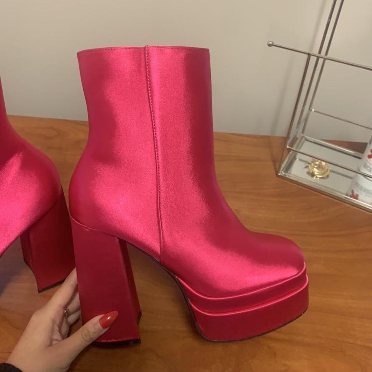 Women's Pink Boots Depop