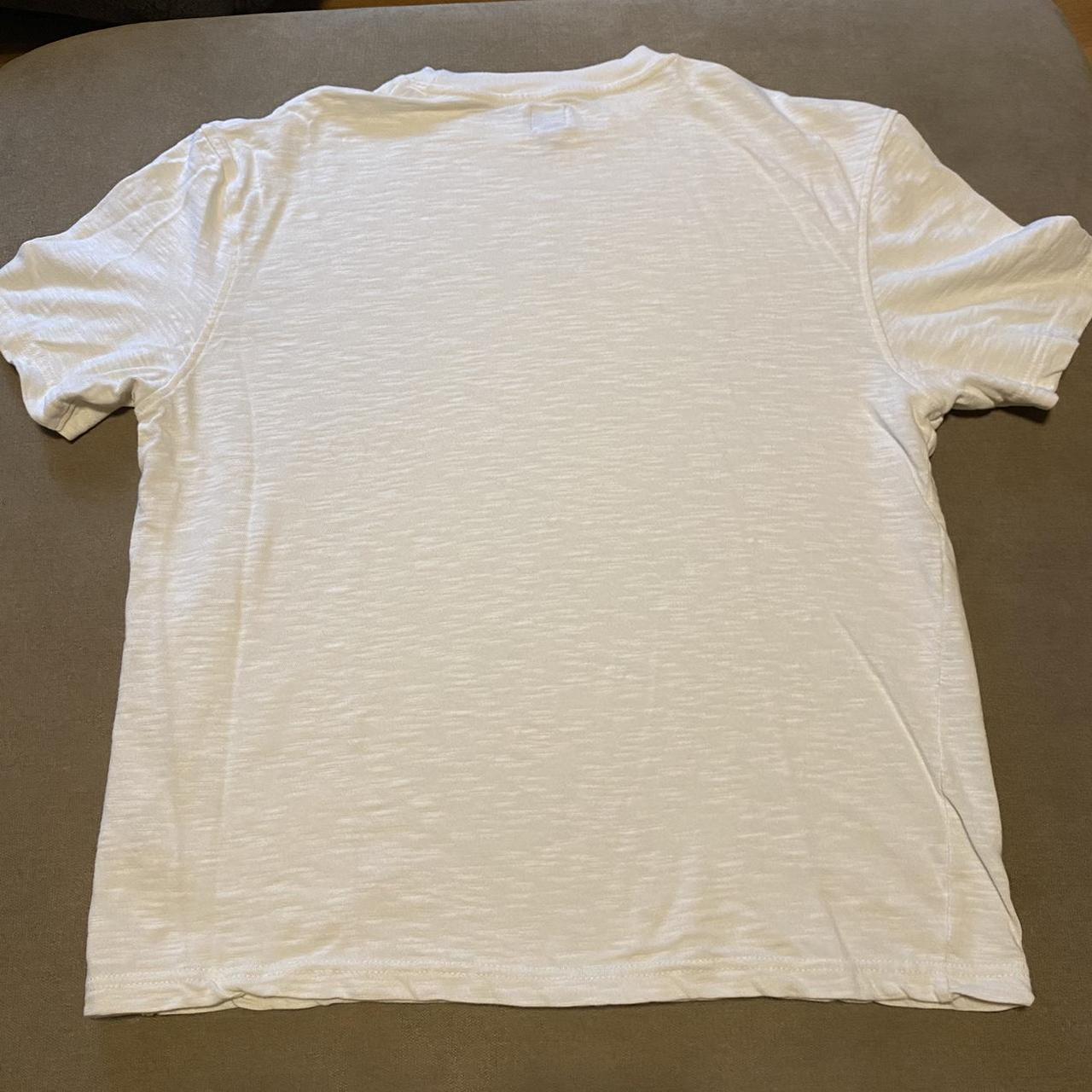 River Island Men's White T-shirt | Depop