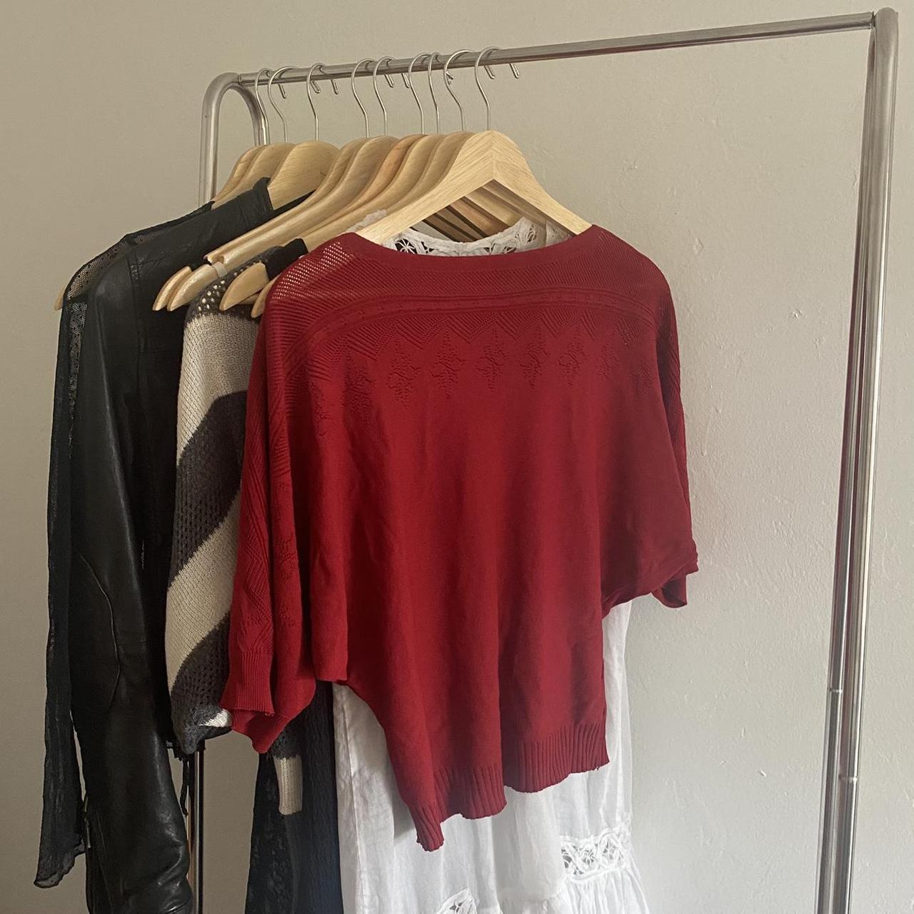 item listed by shopellaru