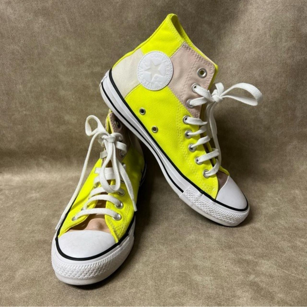 Converse Unisex Chuck Taylor All Star Hi Top Shoe. Depop