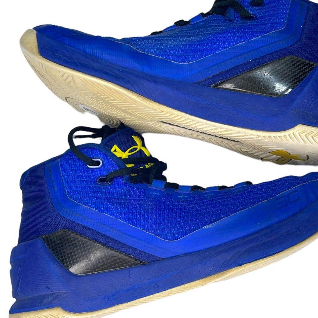 Curry 3 black and on sale blue