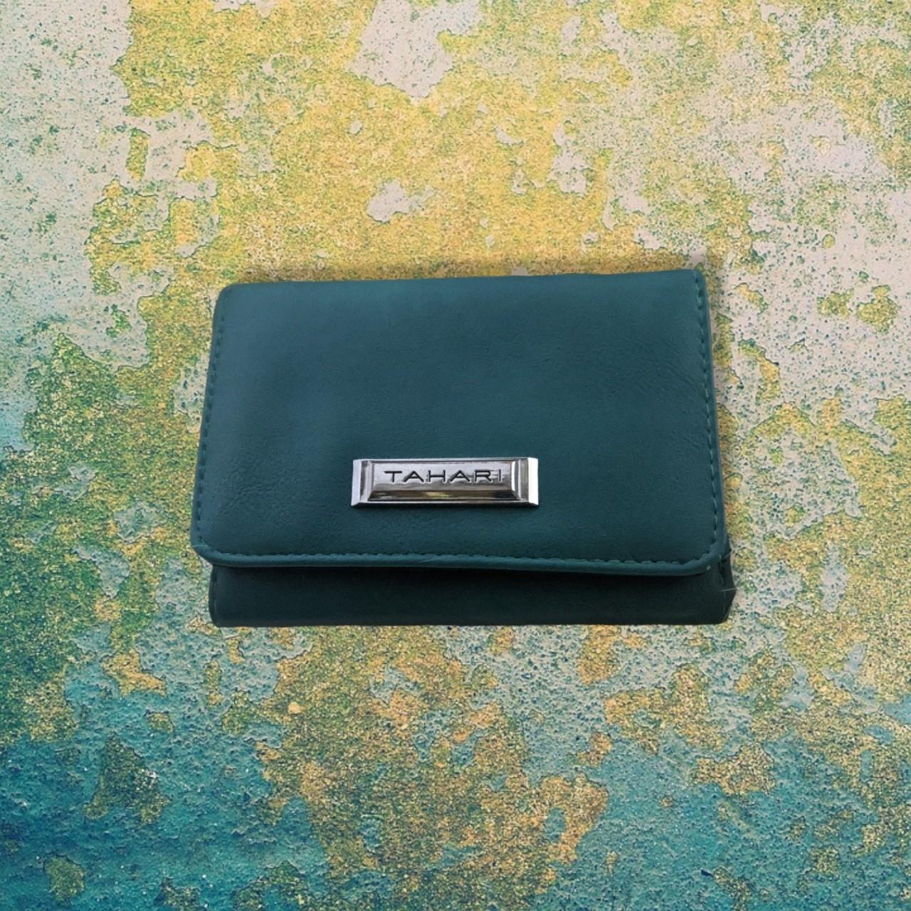 Ladies deals tahari wallet