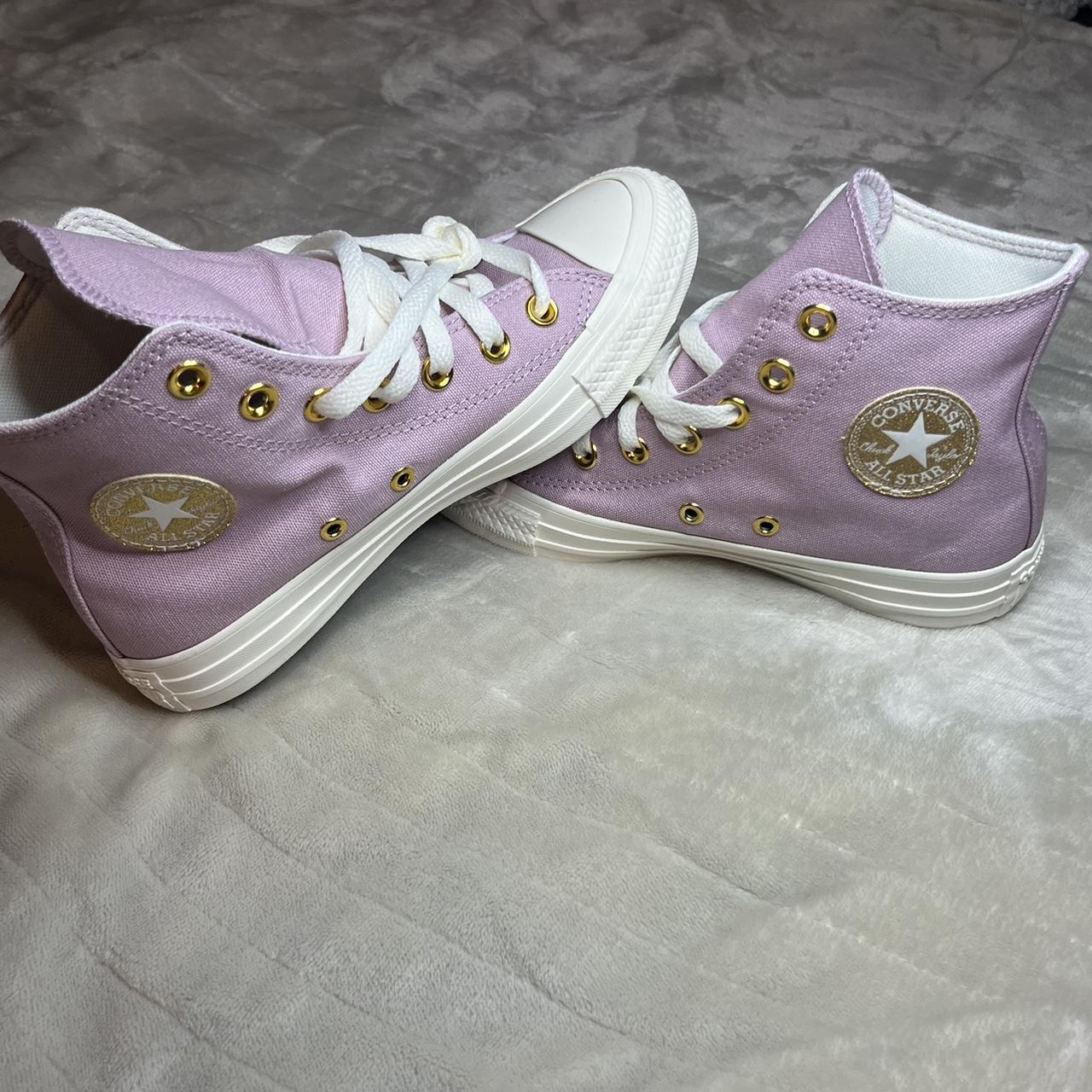 Brand new pink converse all stars - Depop