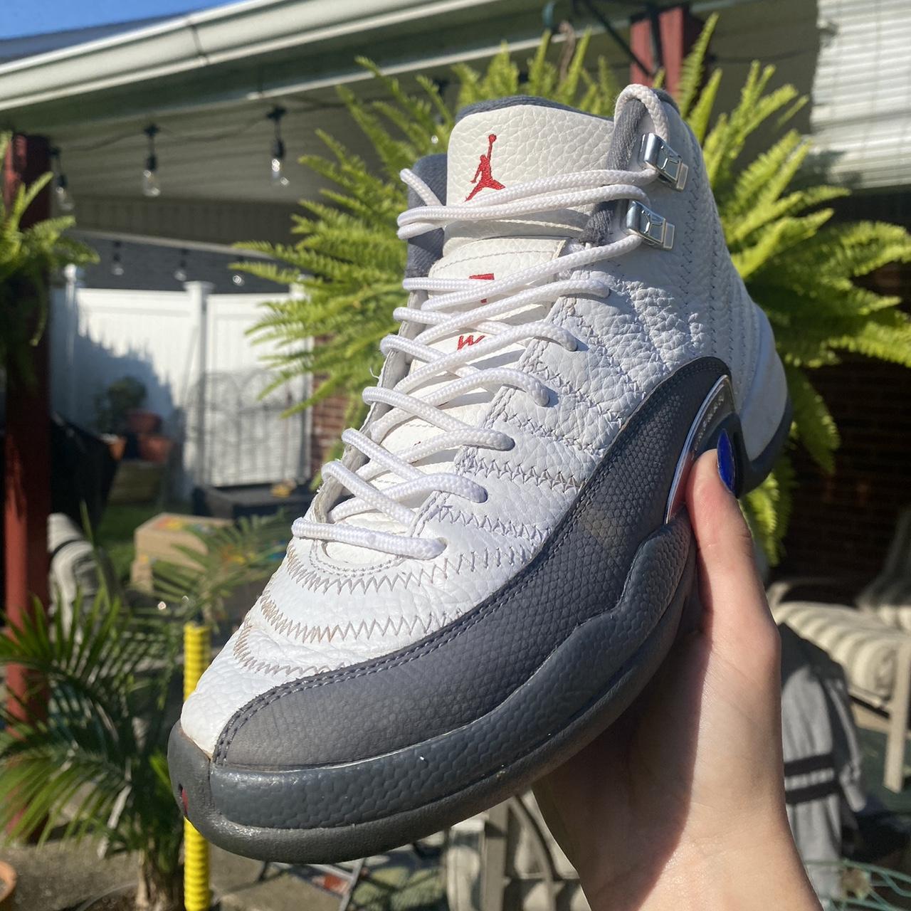 Air jordan 12 white hotsell dark grey