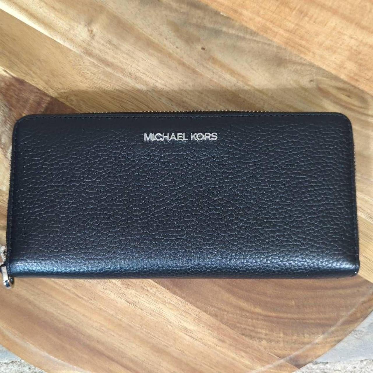 Michael Kors Women's Black and Silver Wallet-purses | Depop