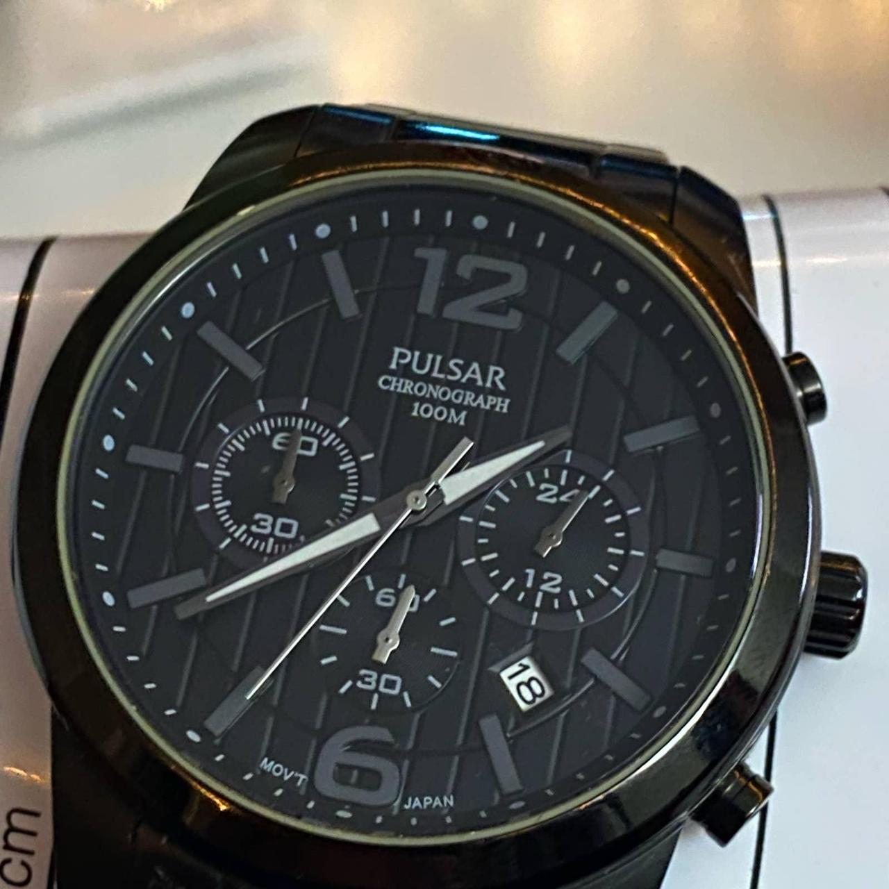 Pulsar chronograph hotsell 100m black