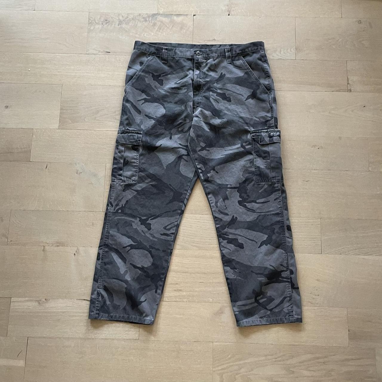 ‼️FREE SHIPPING‼️ Wrangler camo camouflage... - Depop