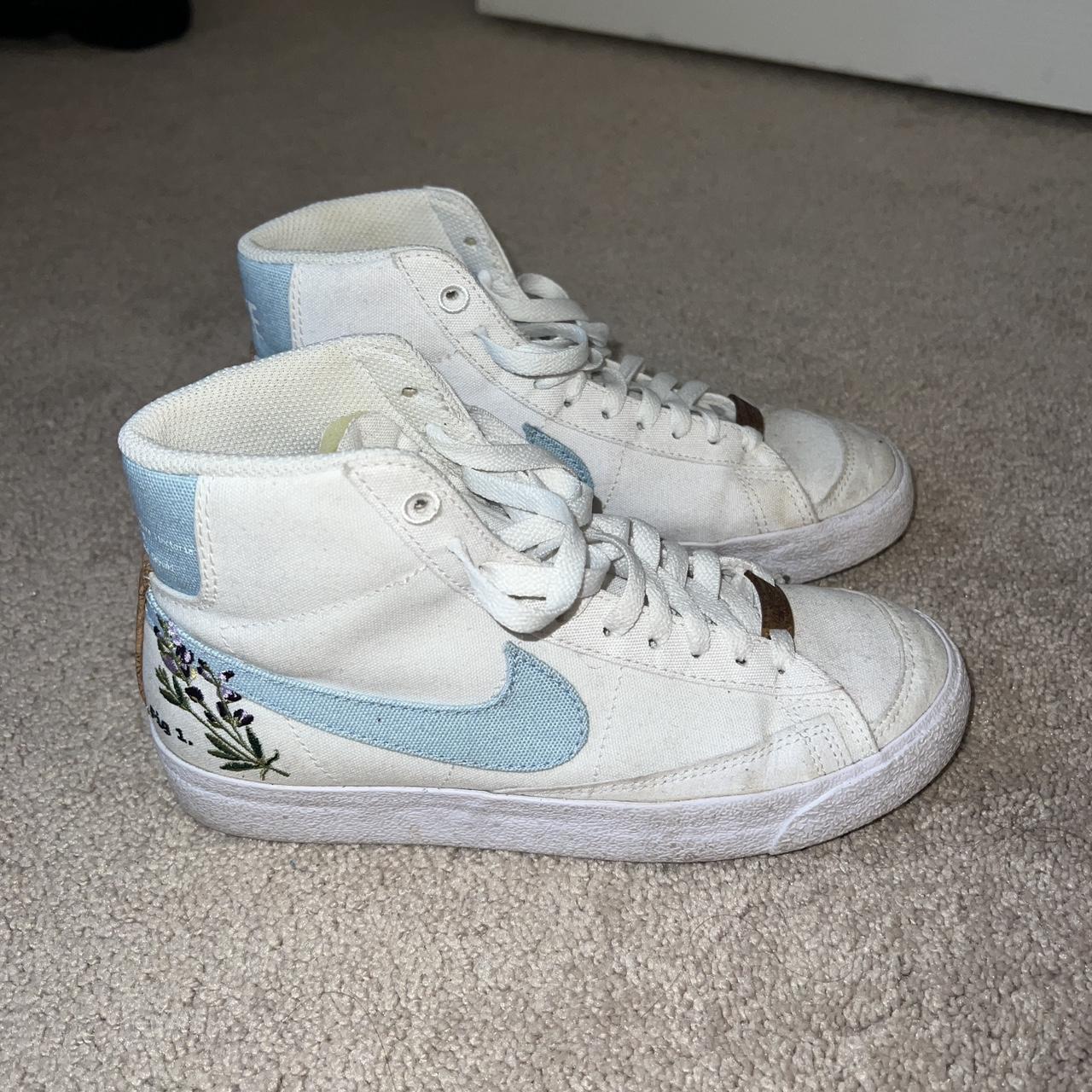 womens nike blazers footlocker