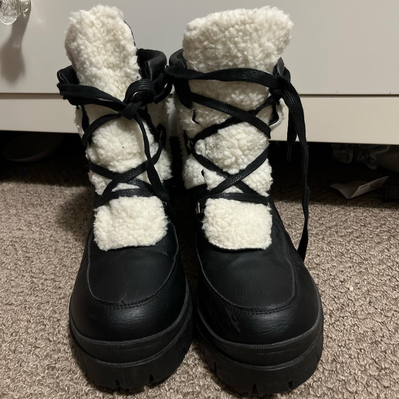 Adorable women's dolls kill wool black boots Depop