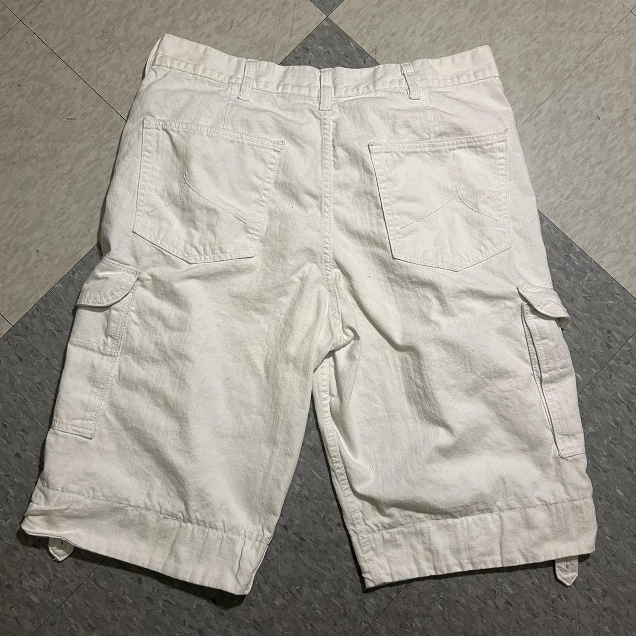 Rocawear Baggy Cargo Shorts White size 40 baggy. Depop