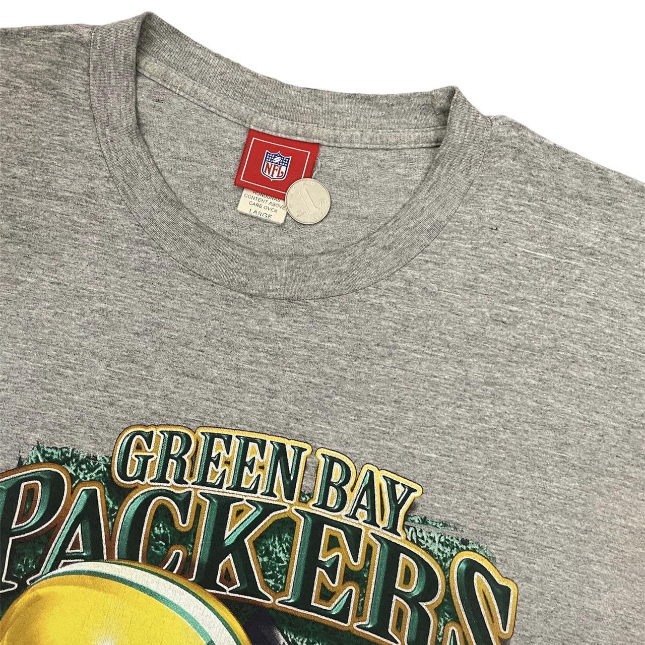 Essential Vintage NFL Green Bay Packers T Shirt Mens - Depop