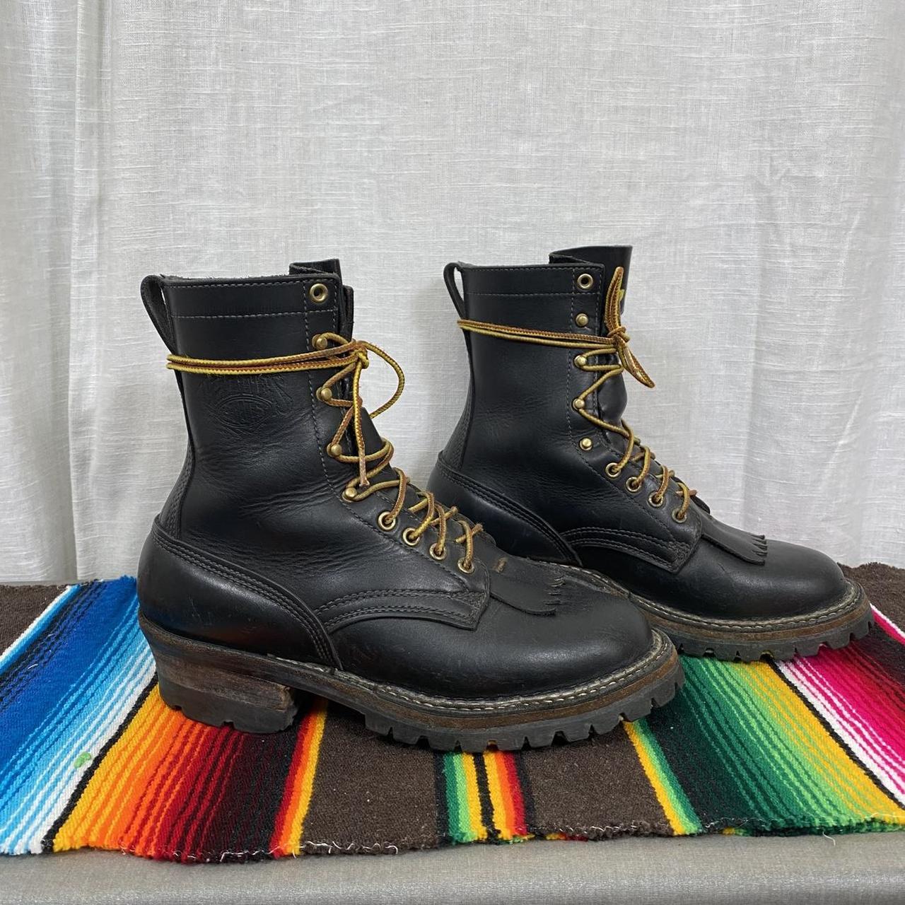 item listed by lapetrisholl