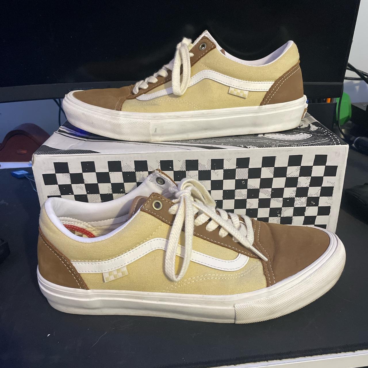 Vans deals camel colorblock